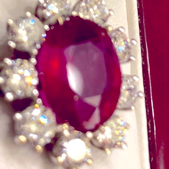 Ruby & Diamond ring🌺🌹❤️ - Picture 1 of 12
